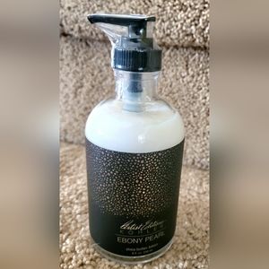 KOHLER Ebony Pearl shea butter lotion